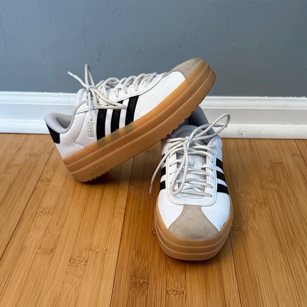 Adidas White and Black Sneakers with Gum Sole